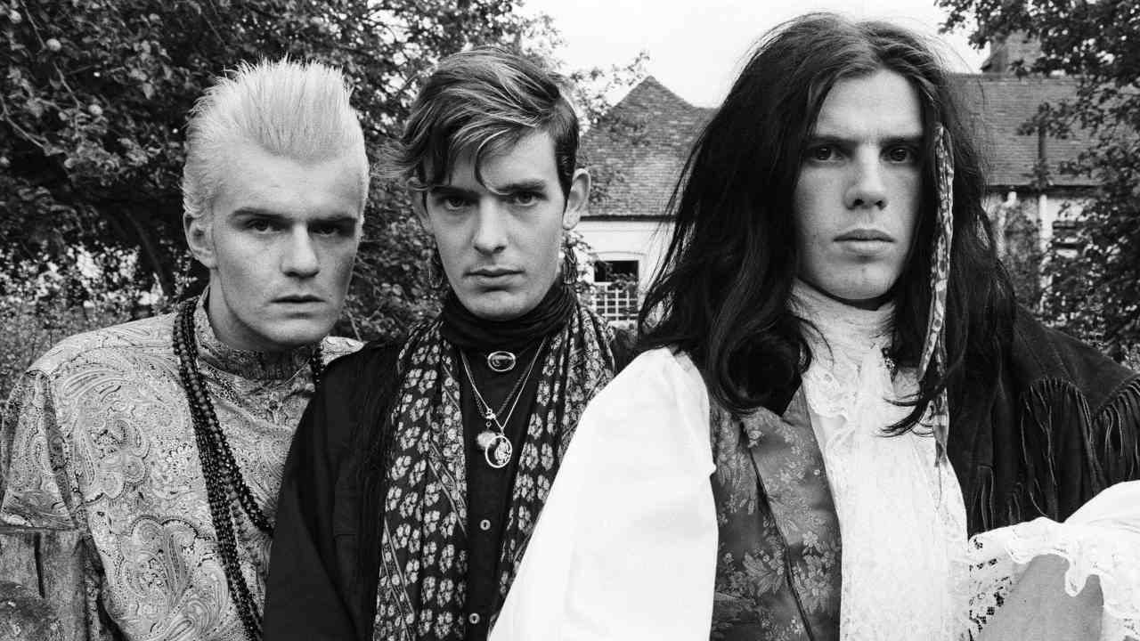 “There were certain guidelines, and that was to stay away from long hair and guitar solos”: How Led Zeppelin, The Doors and Hendrix inspired a rule-breaking post-punk band to write one of rock’s greatest anthems