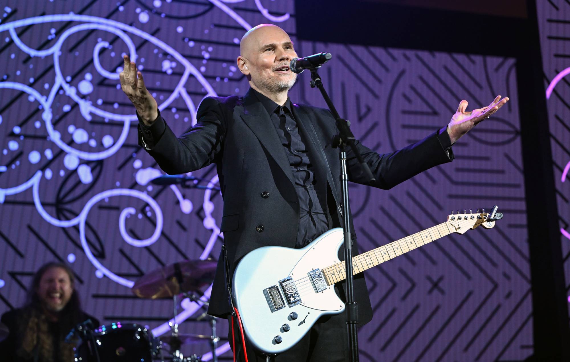 Watch The Smashing Pumpkins bring out Olivia Rodrigo and Yungblud for Lollapalooza 2026 headline set