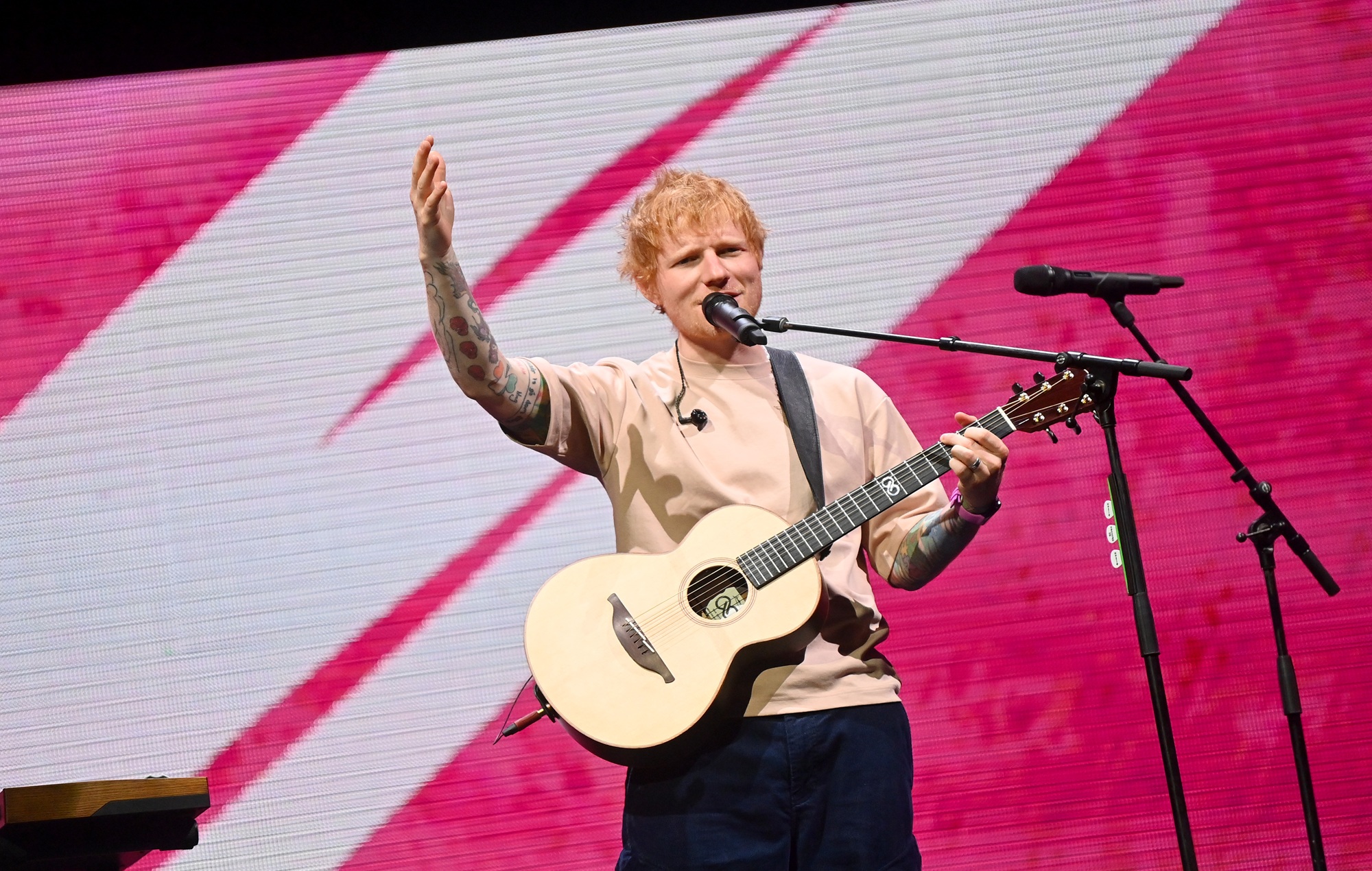 Six Ed Sheeran crew workers rushed to hospital after being hit by a piece of stage equipment at Detroit show